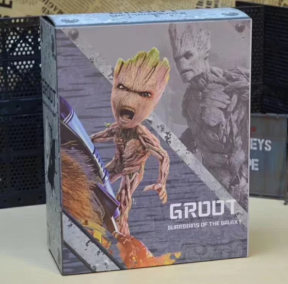 figura baby groot grande